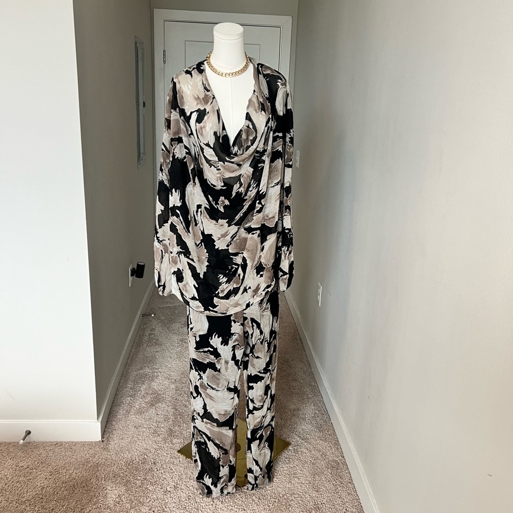 Elegant Black and Cream Women's pant set